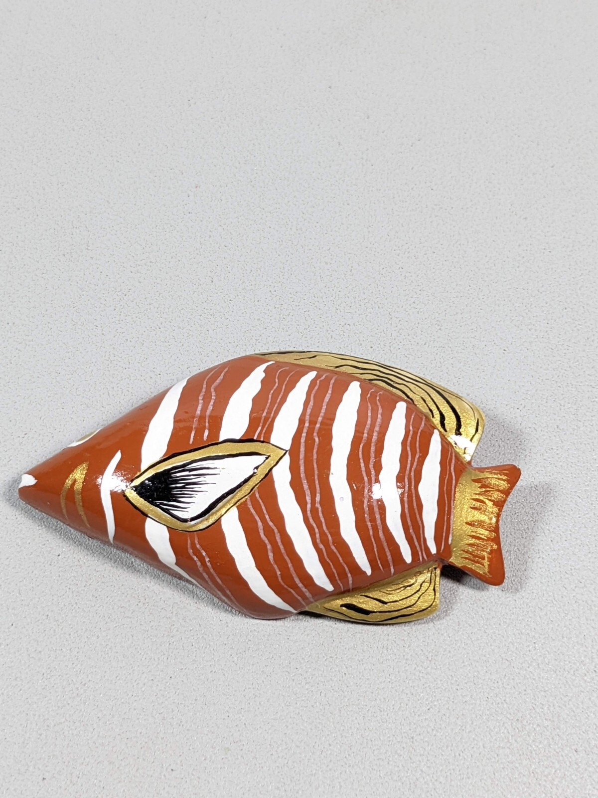 Brown White Wood Painted Tropical Striped Fish Pin