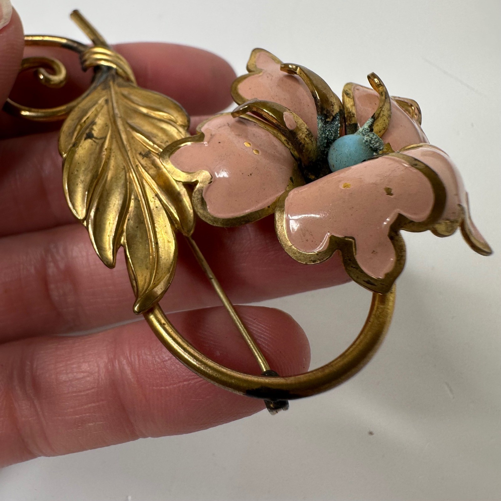 Vintage Pink Enamel Flower Brooch Gold Tone Leaf Blue Bead Pin Spring Romantic