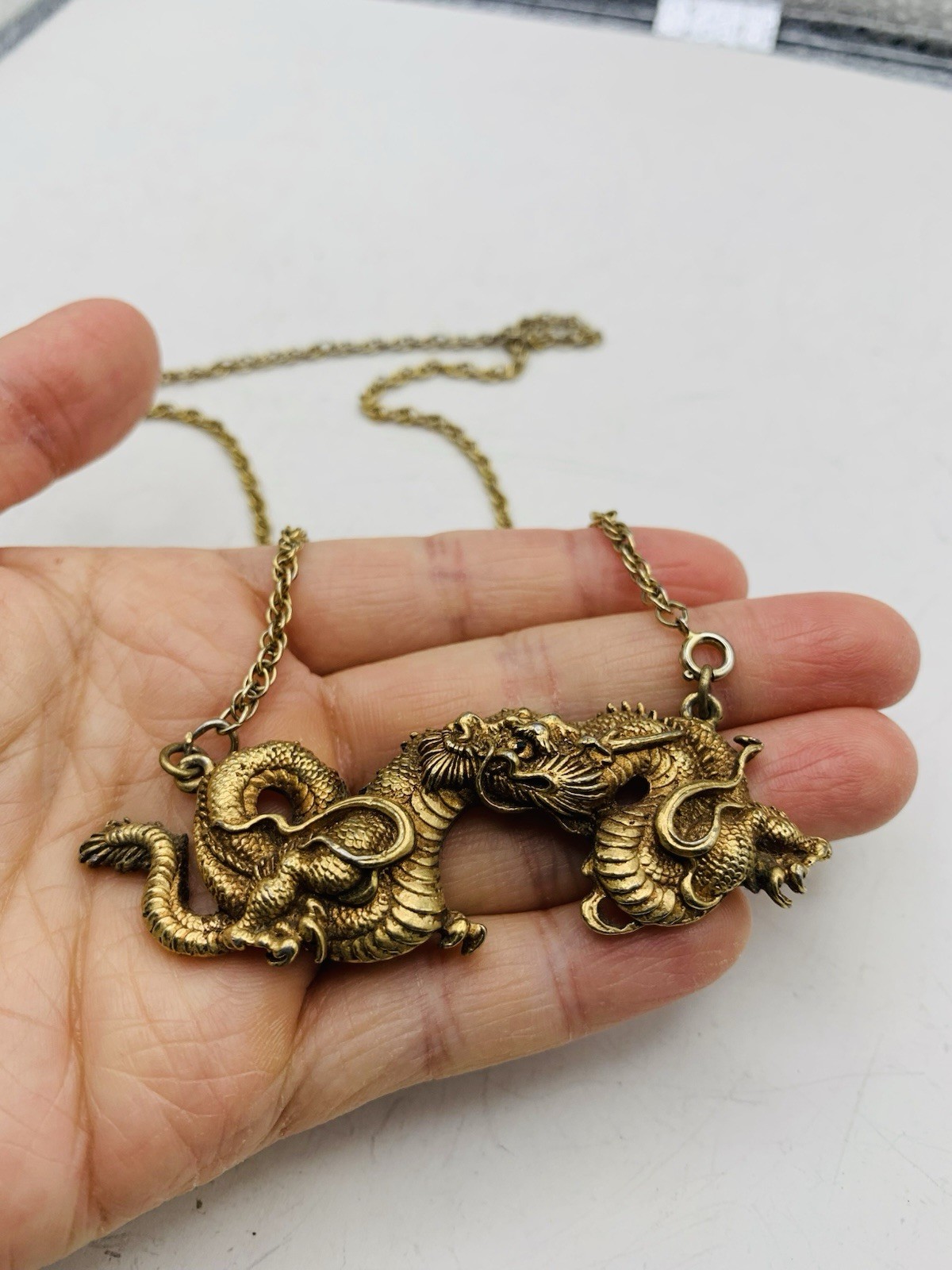 Vintage Alva Museum Replica Gold Tone Menuki Asian Japanese Dragon 18” Necklace