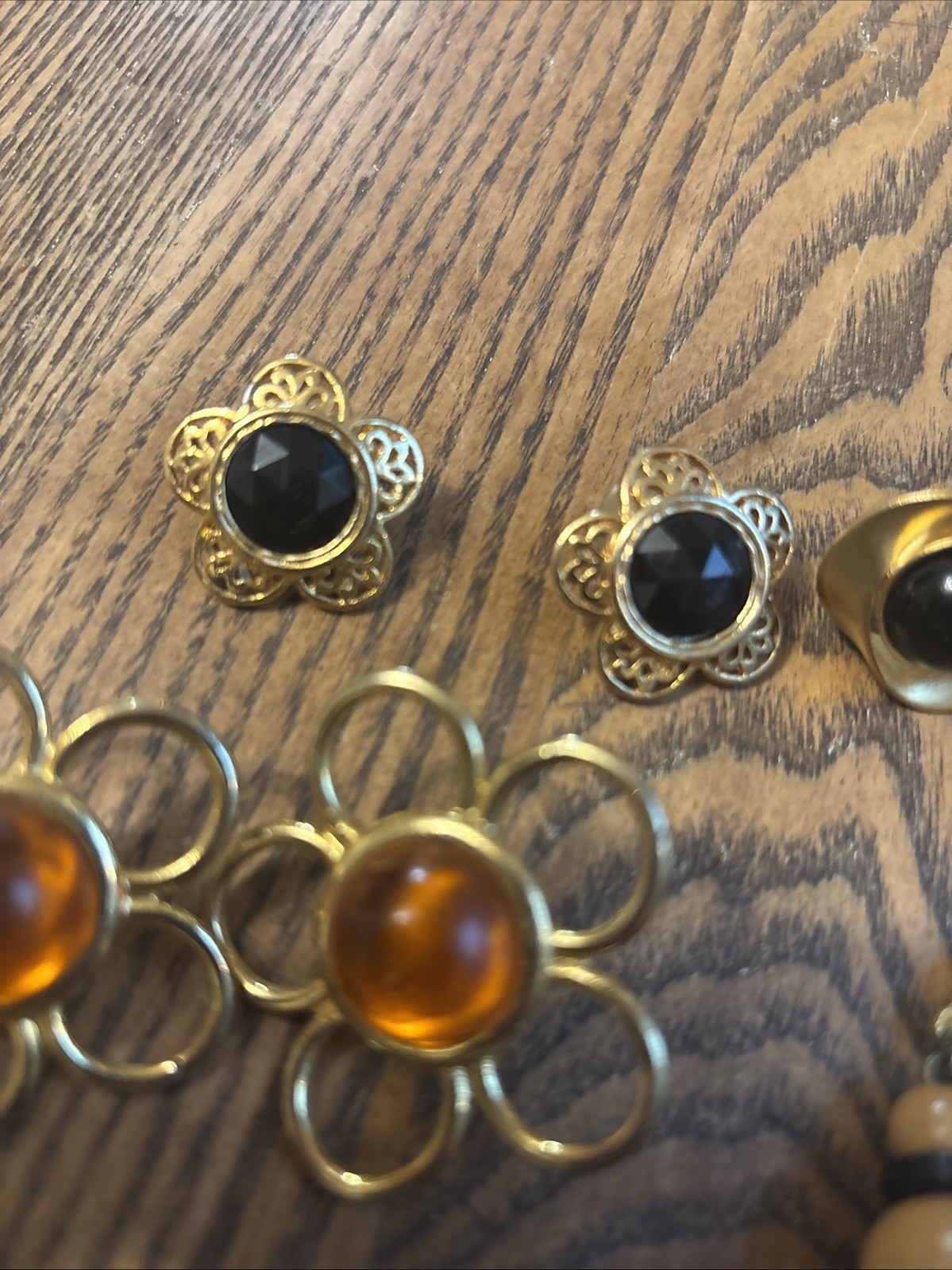 Vintage Earrings Lot 5 pairs Orange Black And Wood Gold Tone 3 Post 1 Clip On