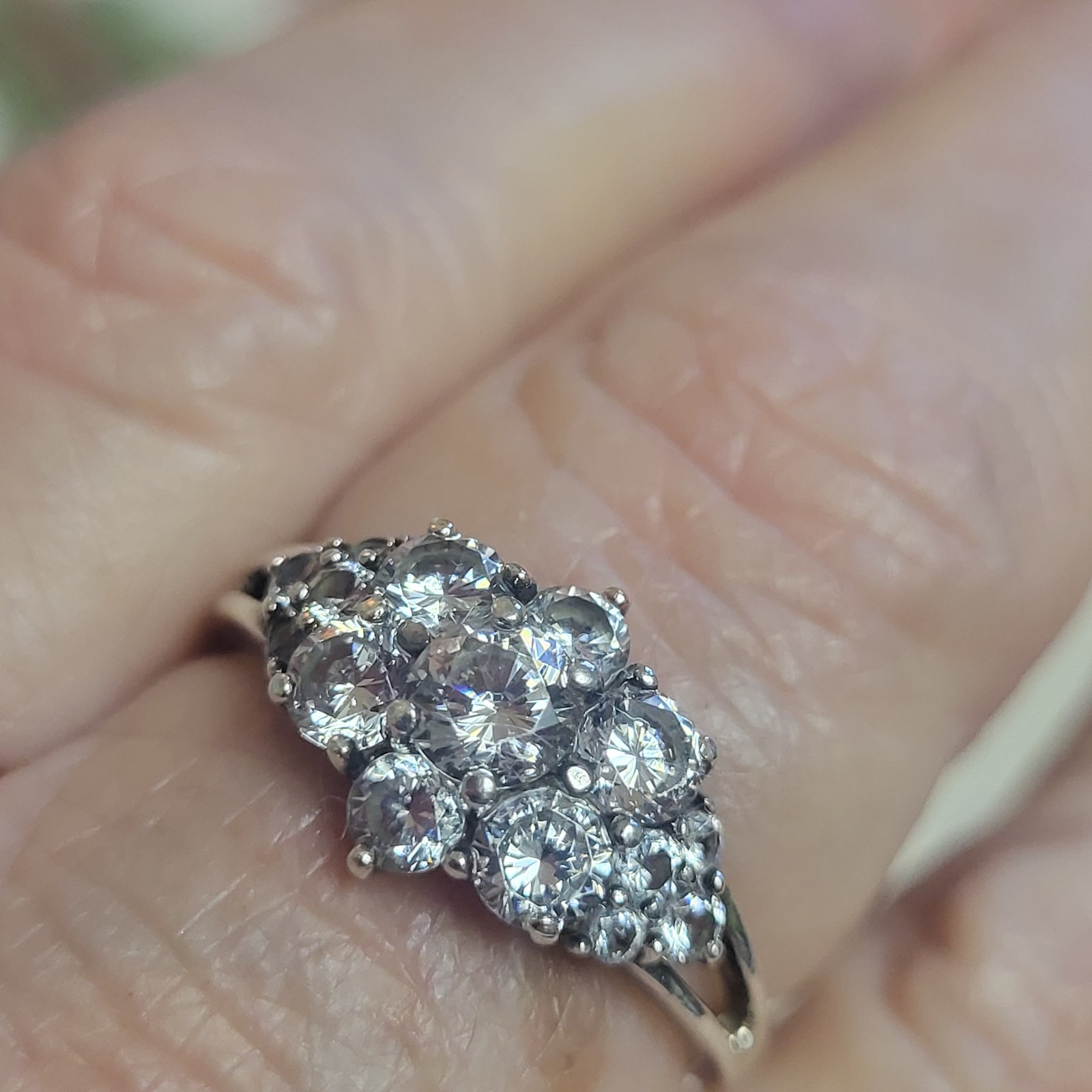 Vtg 925 Cluster Ring Round Brilliant Sterling Silver Cubic Zirconia Floral Sz 10