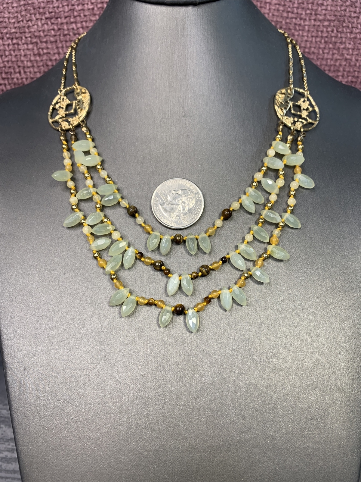 Vintage Tiger’s Eye Pale Green Jade Layered Oriental￼ 3 Strand Necklace 18”