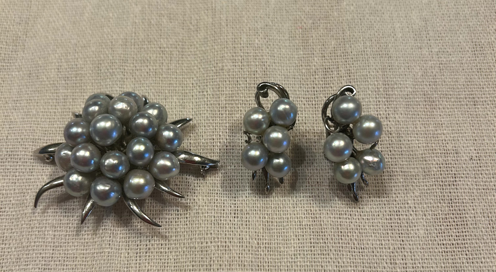 Akoya Blue Pearl Vintage Brooch and Earrings