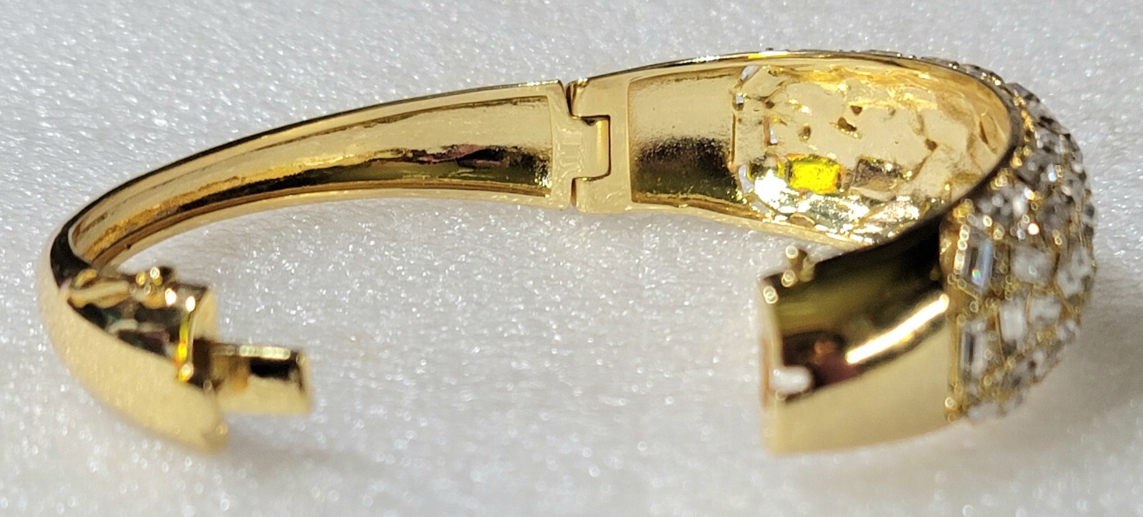 Vintage Mosaic Style Clear Rhinestones Hinged Chunky Cuff Locking Bracelet