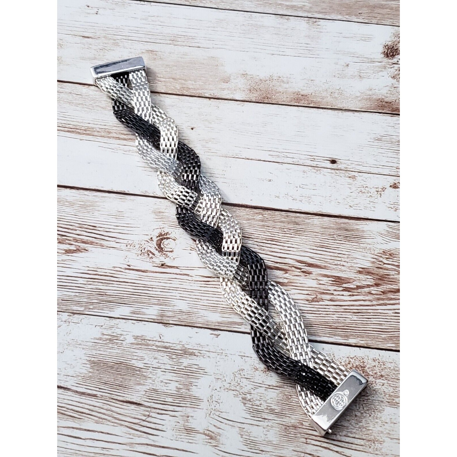 Vintage Bracelet Black & Silver Tone Twisted with Magnetic Clasp