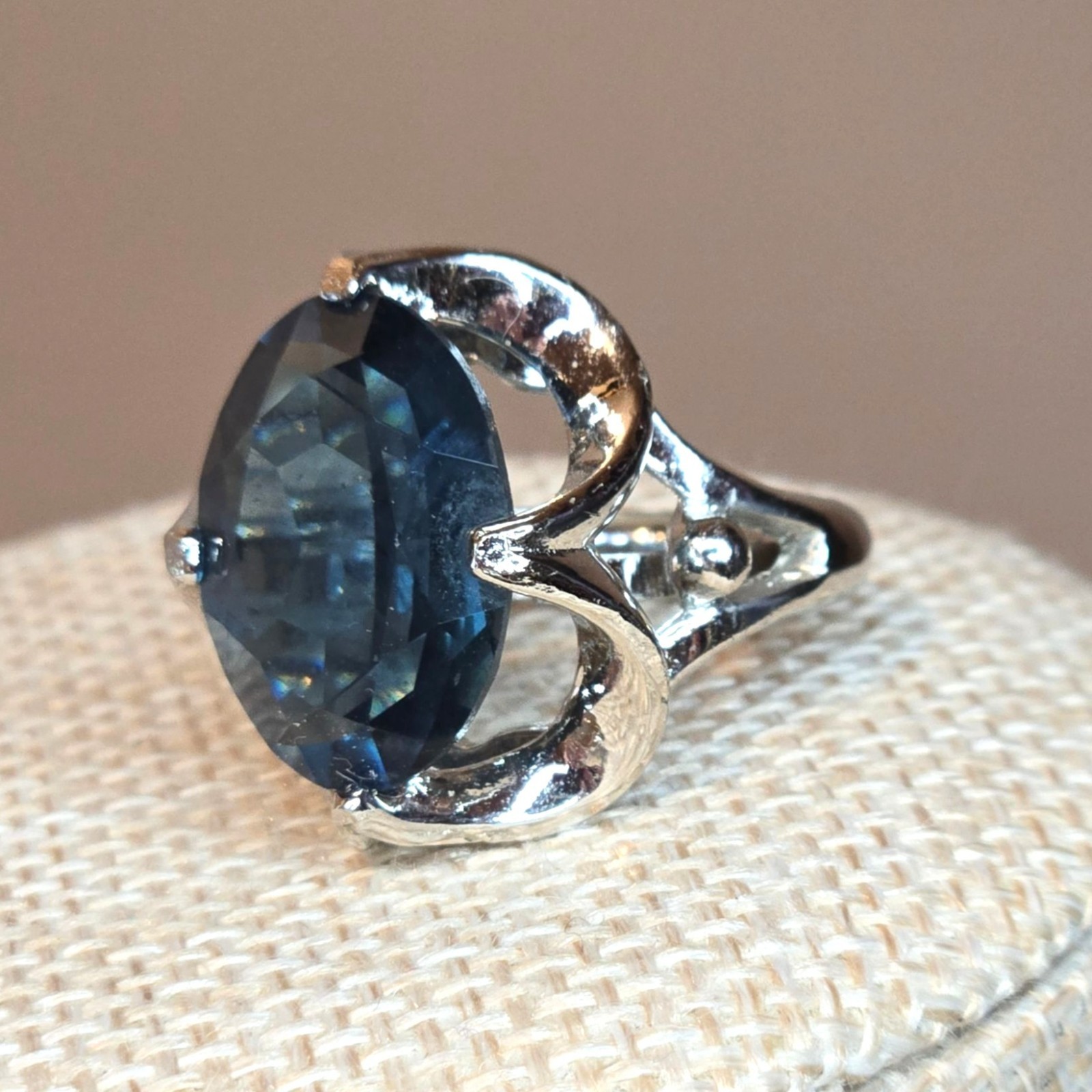Cellini Sterling Silver Blue Crystal Cocktail Ring Vintage Statement Jewelry 7