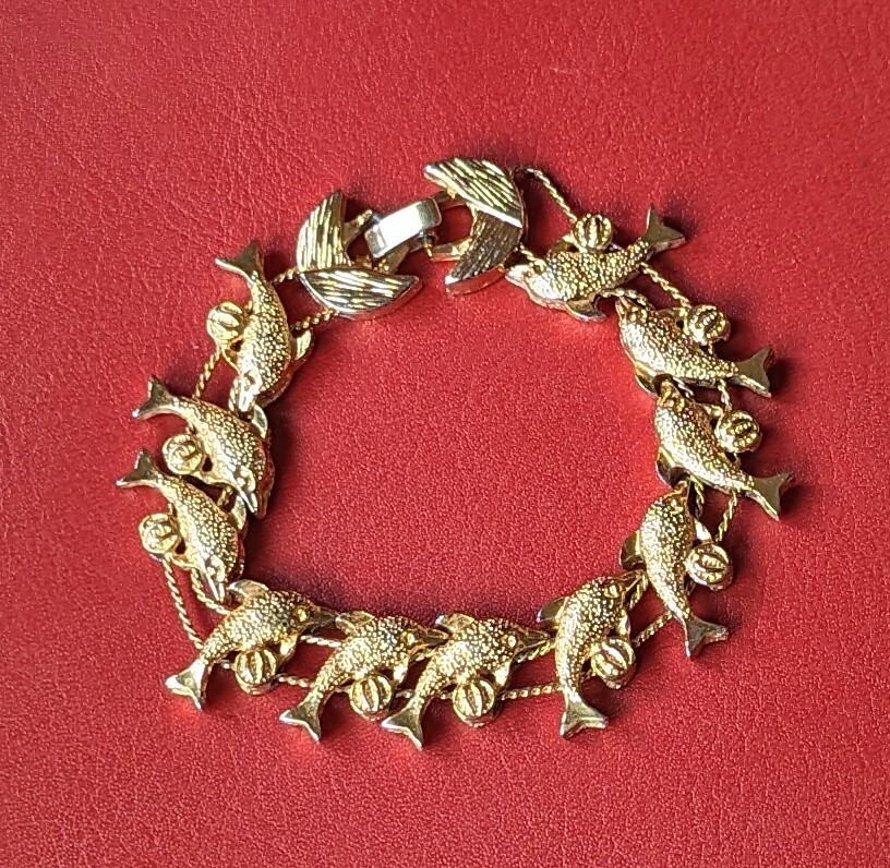 Vintage Gold Tone Dolphin Beach Ball Slide Charm Sliding Charms BRACELET