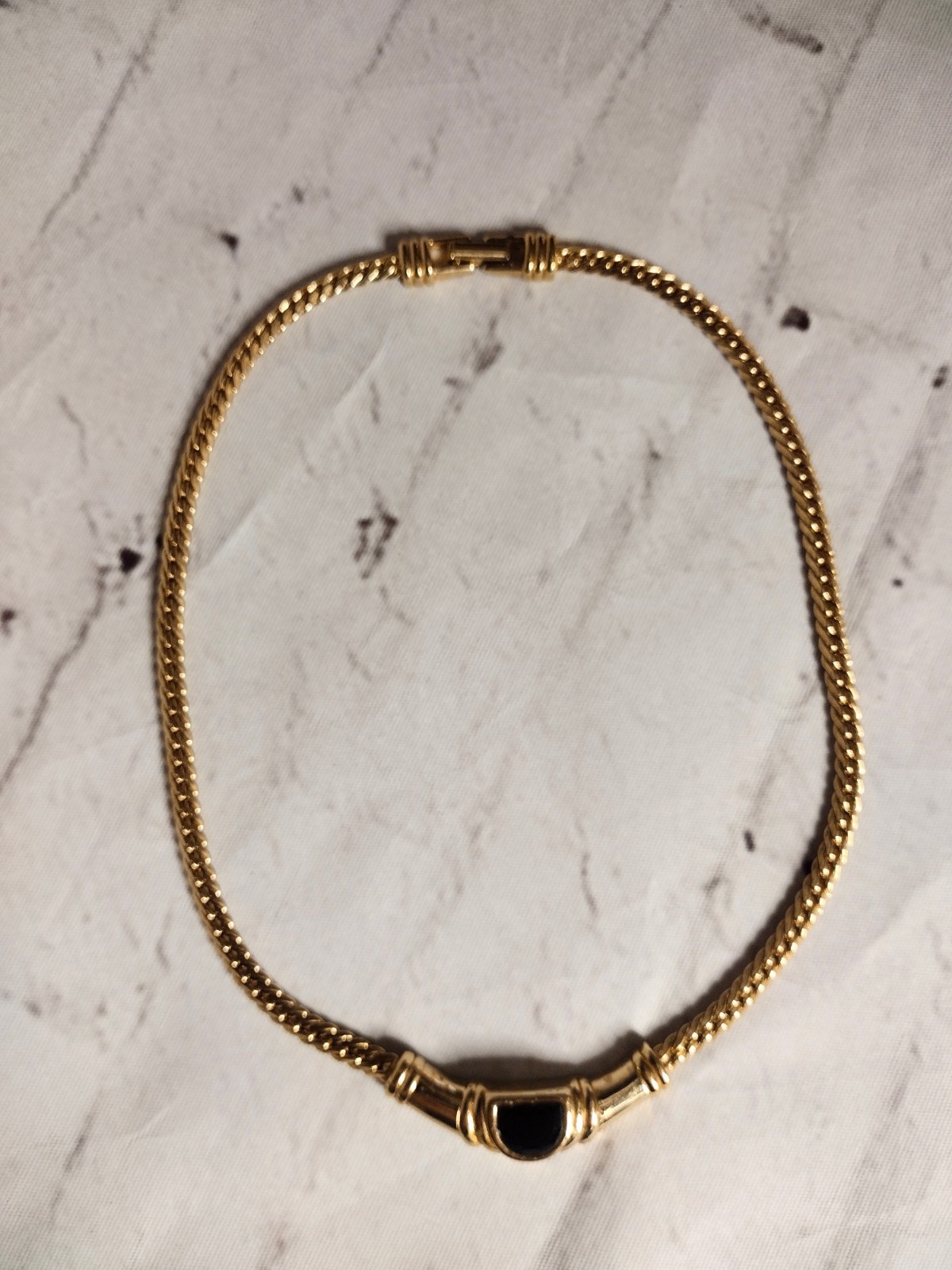 Vintage SAL Signed Gold Tone with Black Stone Necklace Swarovski 16″
