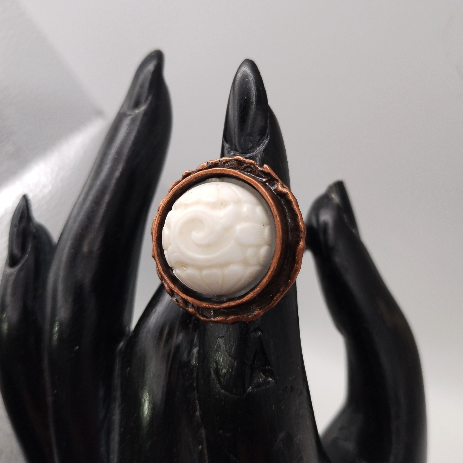 Adjustable Brutilist Style Copper Plated Ring w Vintage Opalescent Carved Stone