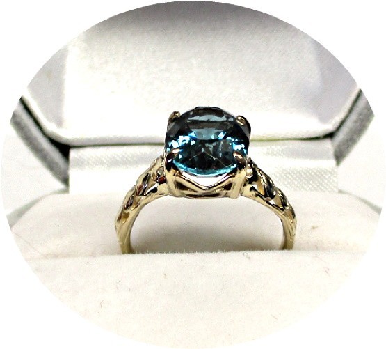 Pretty Blue-Green INDICOLITE Tourmaline Ring – 14k Solid Yellow Gold Mtg