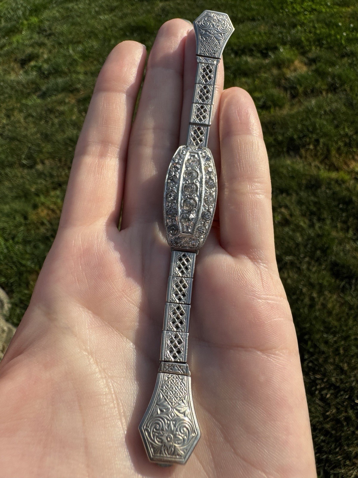 Vintage Art Deco Filigree Rhinestone Sweater Clip Silver Tone