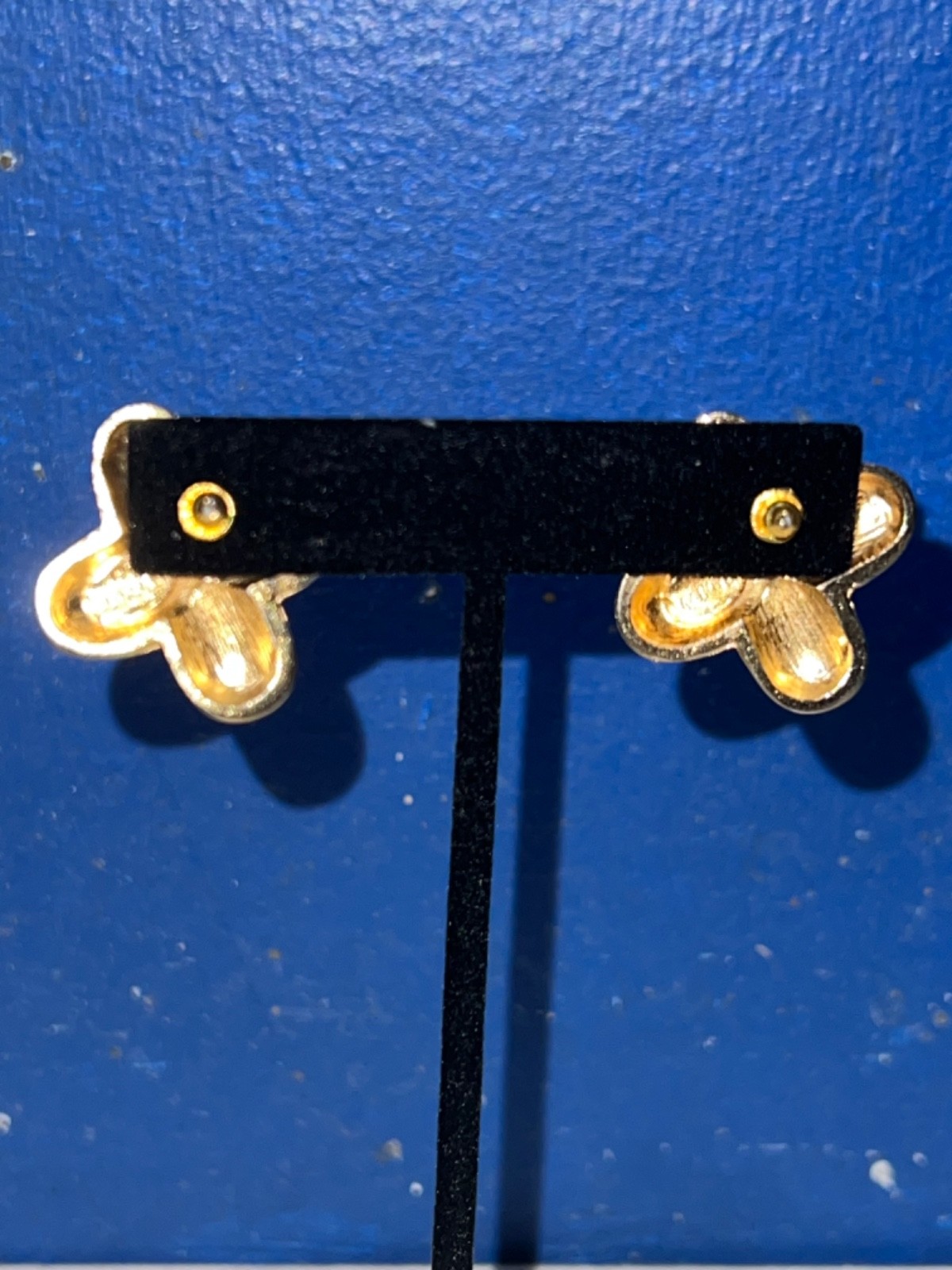 Vintage Gay Boyer Gold Tone Puffy Crisscross Design Postback Earrings