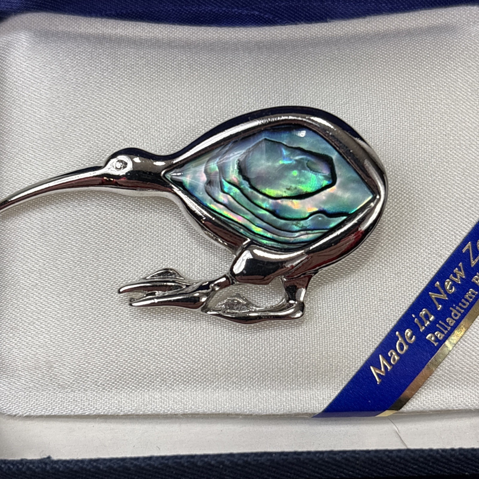 Ariki Paua Shell Inlay Silver Palladium Plate Blue Abalone Kiwi Bird Brooch Pin