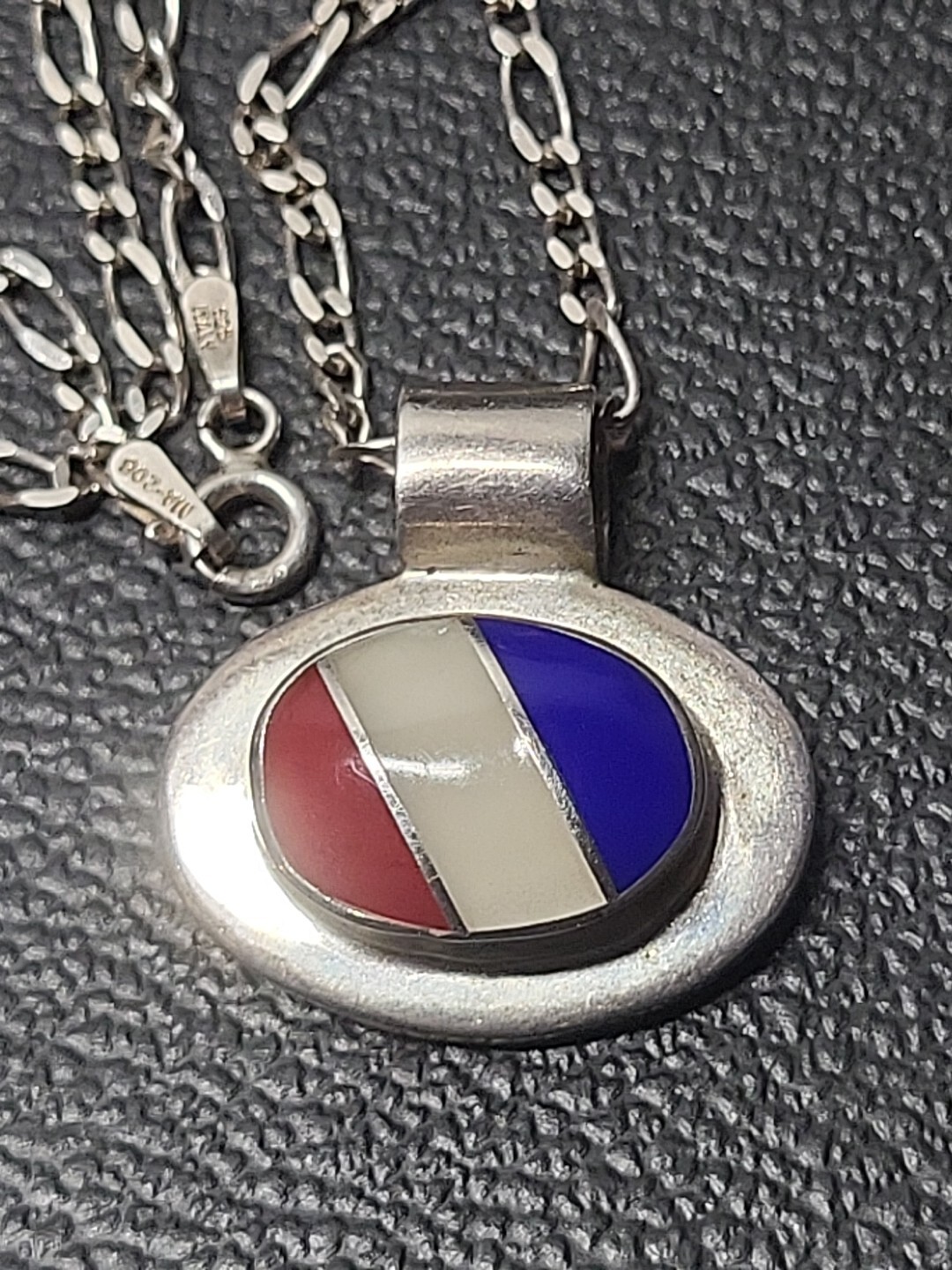 Vintage Sterling Silver Pendant Multiple Gem Inlay Design Red White And Blue