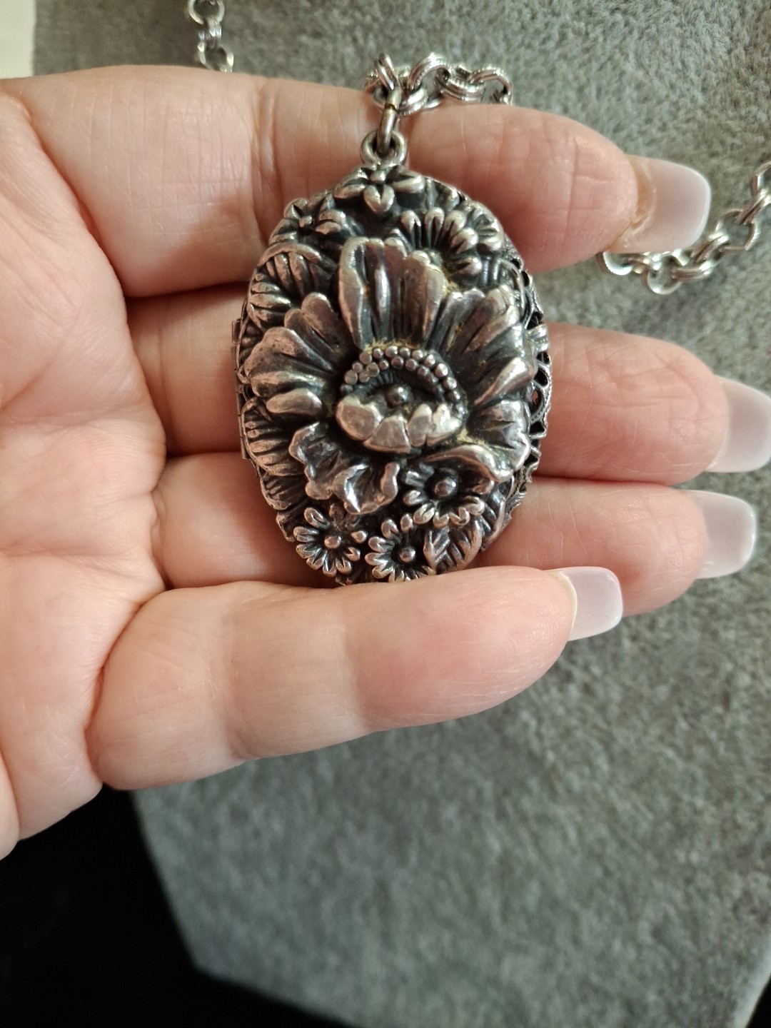 Vintage Signed Napier Silvertone Floral Runway Couture Locket Necklace, 1971