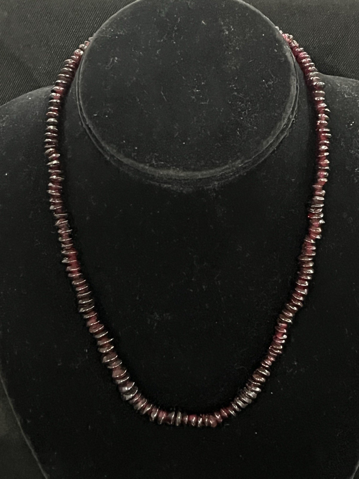Vtg Graduated Garnet Disc Saucer Bead Necklace 17in 44g Handcrafted Gem Estate