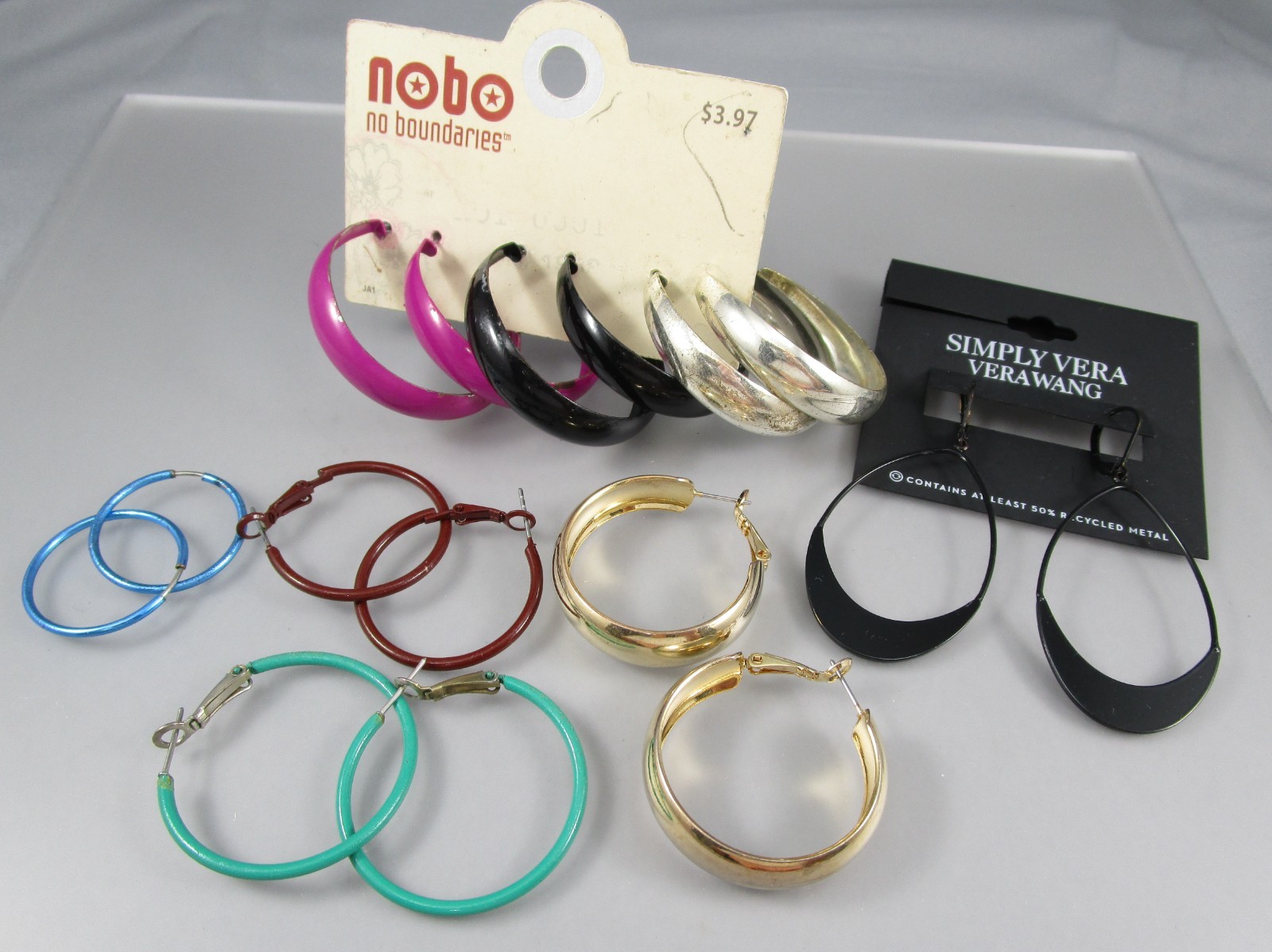 Vtg Mod Retro Varying Colors & Multi Styles LOT of 8 Post Pierced Earrings 152L