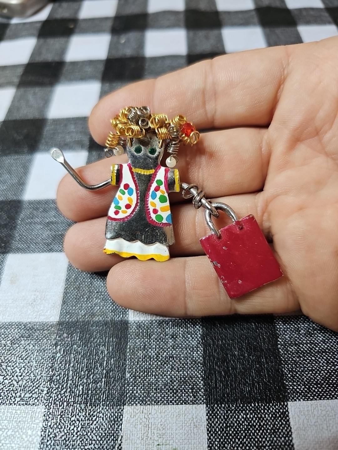 Vintage Brooch From Carrette By Ganz Collection