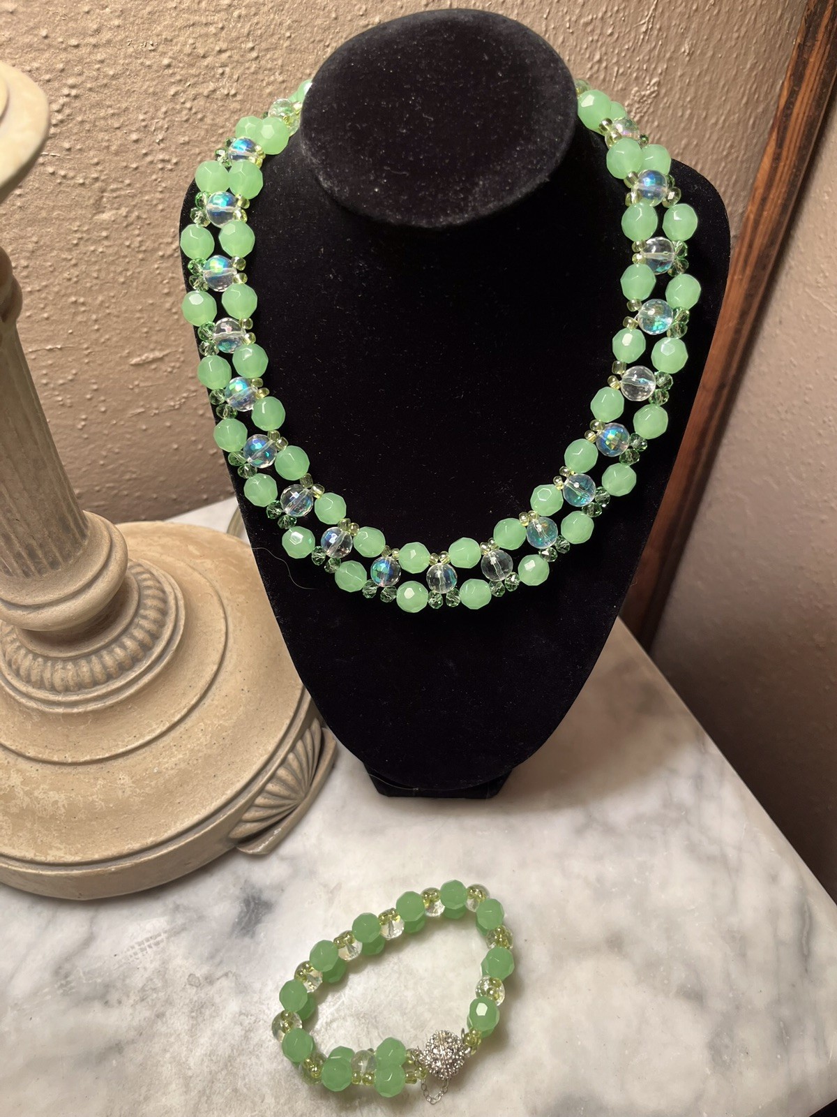 Green Glass & Plastic Necklace And Bracelet