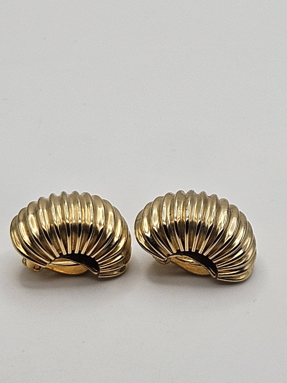 Vintage Gay Boyer Gold Tone Ribbed Dome Clip On Earrings Signed