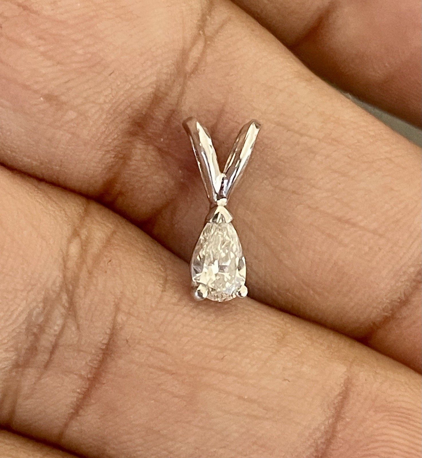 14K White Gold 0.35CT Diamond Solitaire Pendant (S420)