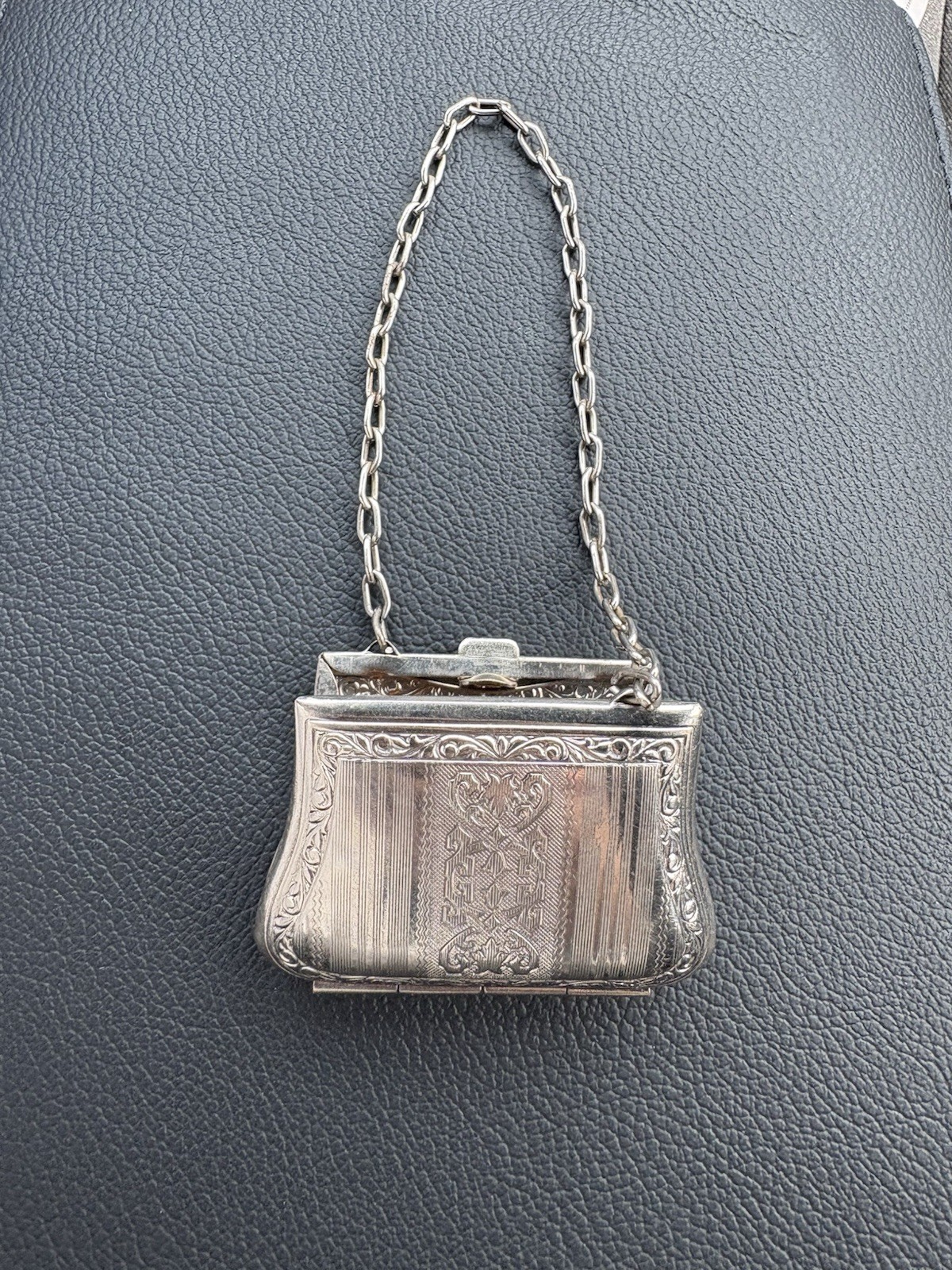 Vintage Engraved Pink Dance Coin Purse Wristlet with Chain – Tested Silver