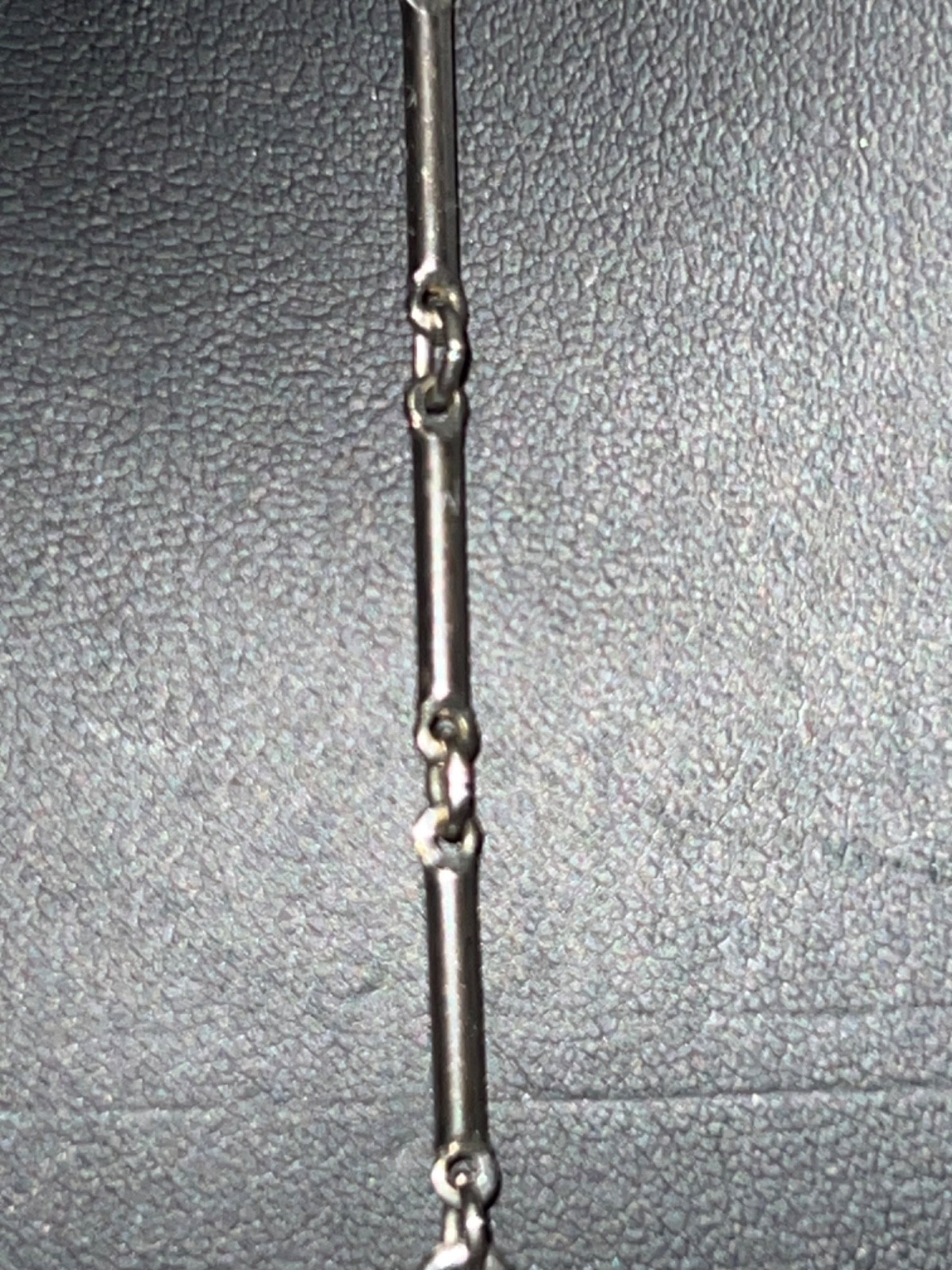 Vtg Silver-tone Bar-link Chain Necklace w/ Intricate Cut-out Circular Stations