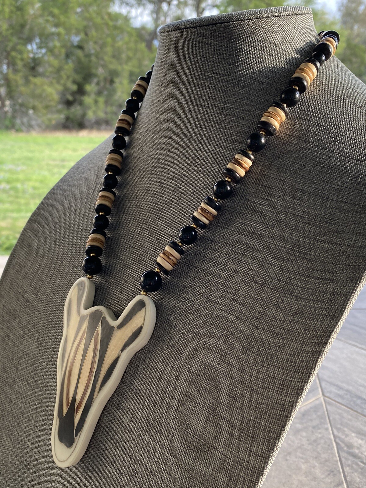Lee Sands Necklace Zebra Wood Inlaid Beaded Africa Safari VTG Animal Estate