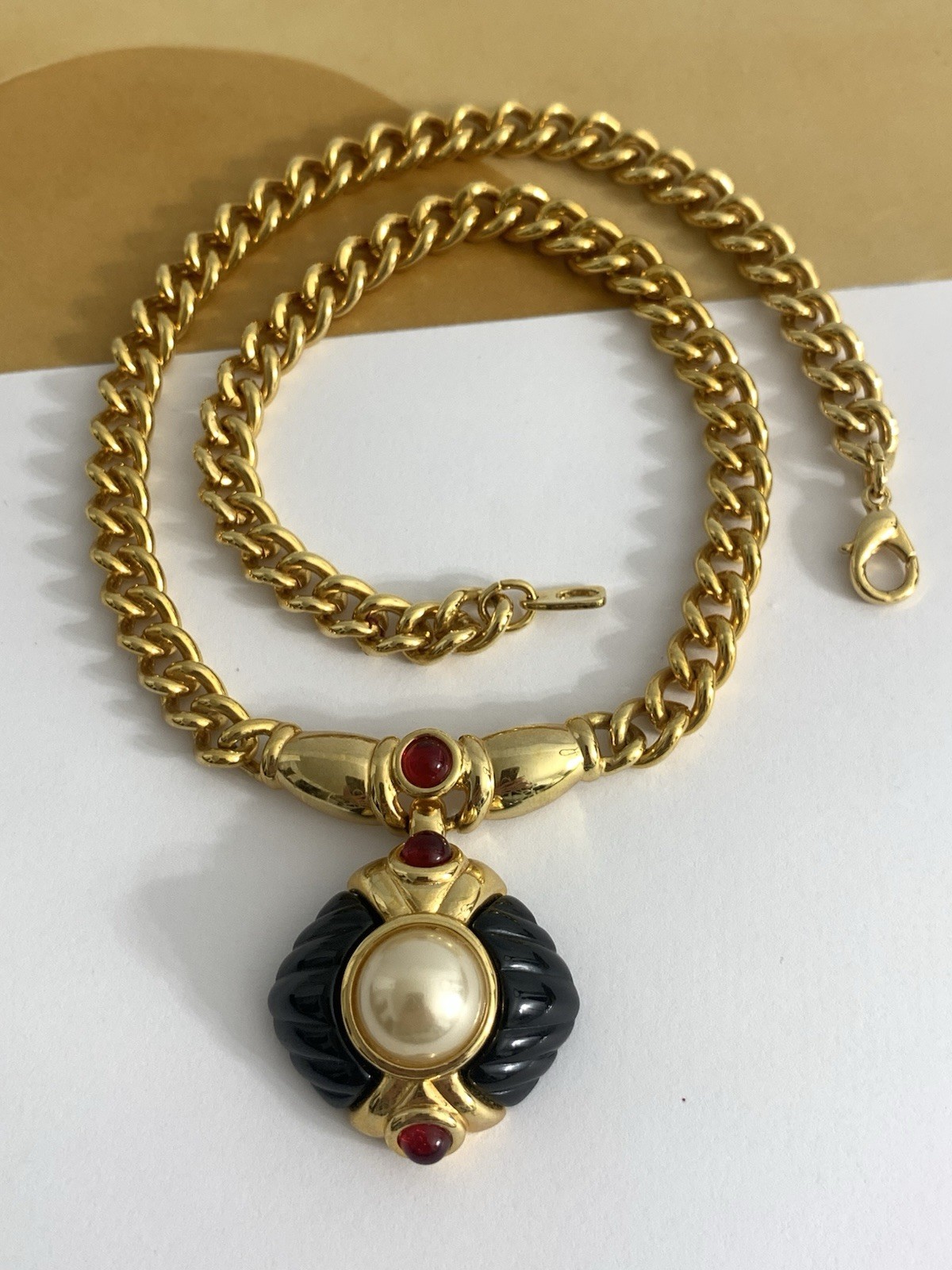Vintage IVANA Trump Necklace Gold Tone Red Glass Cabochons Carved Black Lucite
