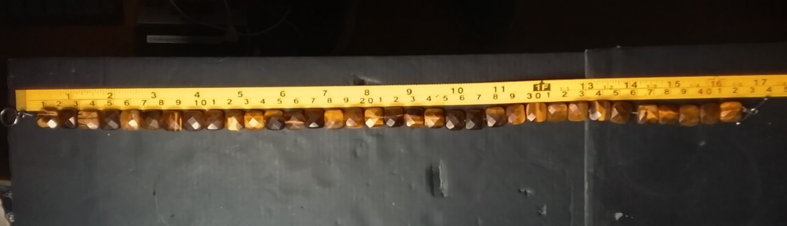 16″ Vintage Tigers Eye Faceted Bead Necklace Chunky Geometric 52.77 Grams
