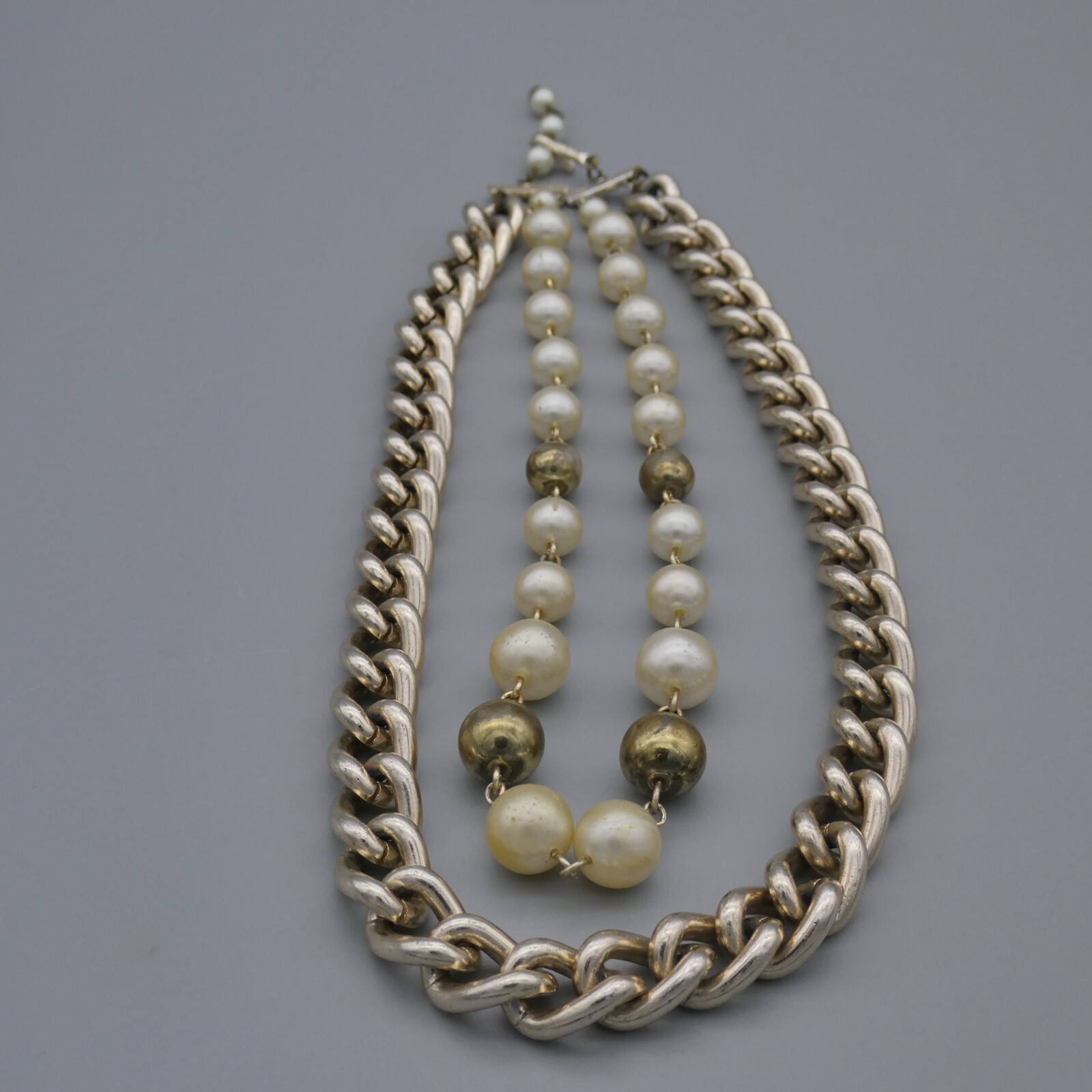 Vintage Dual 2 Strand Choker Necklace Faux Pearl Gold-Tone Curb Link Japan 15″