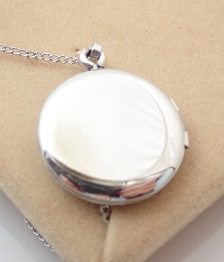 Vintage Brushed Round Silver Photo Locket Pendant Necklace Gold Filled Chain NOS