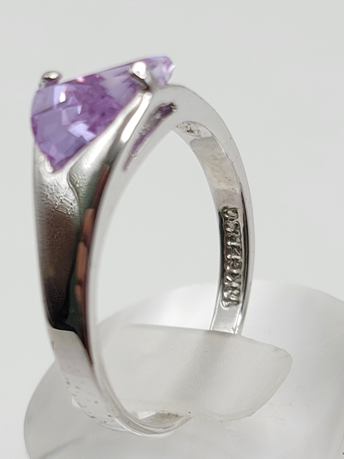 18K Gold Filled Purple Gemstone Ring Modern Statement Silver Tone Band