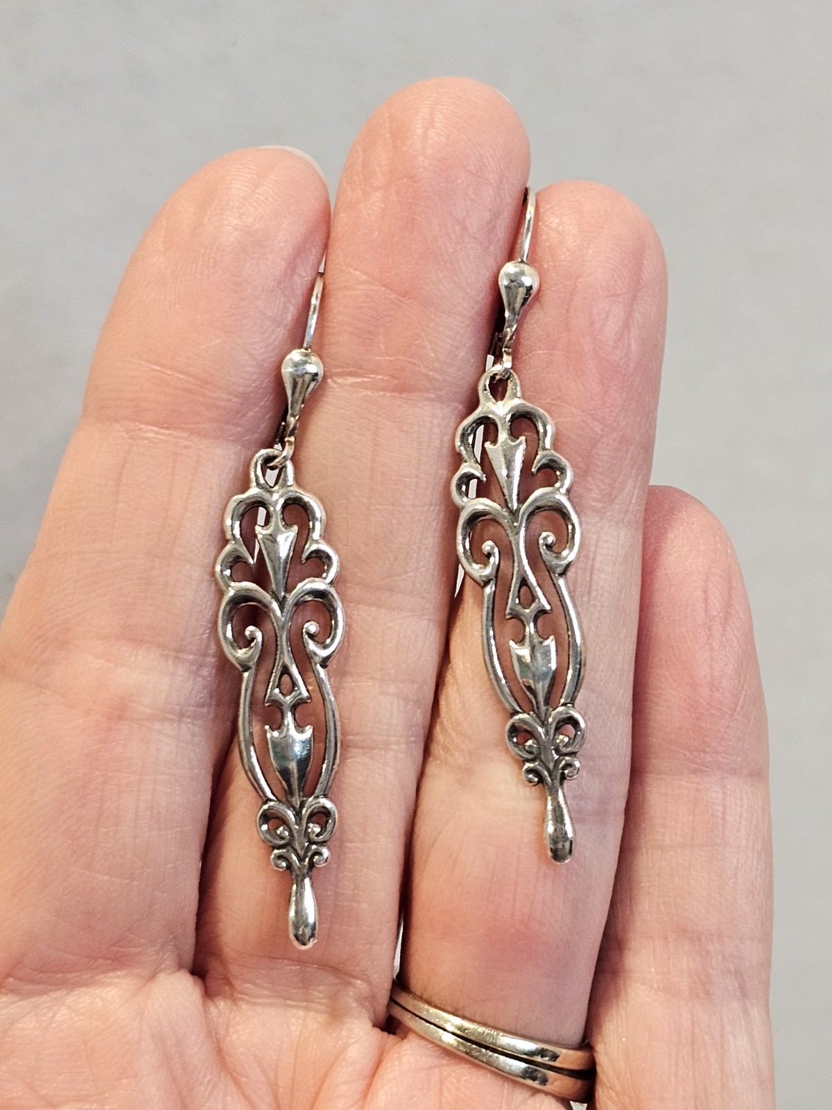 Carolyn Pollack sterling silver dangle earrings filigree lever back
