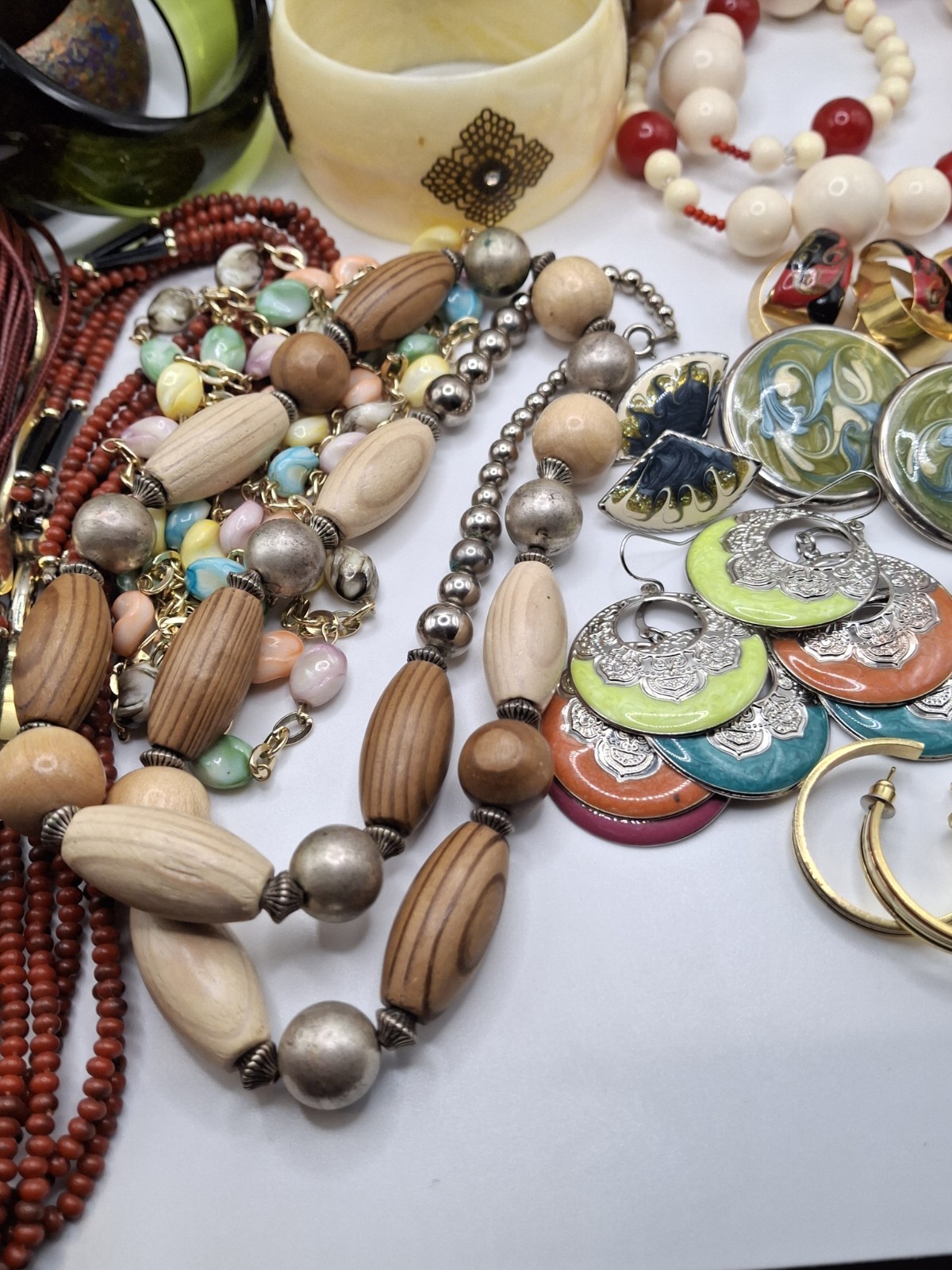 Costume Fashion Funky Retro Multicolor Wearable Mixed Materials Bead Jewelry Lot