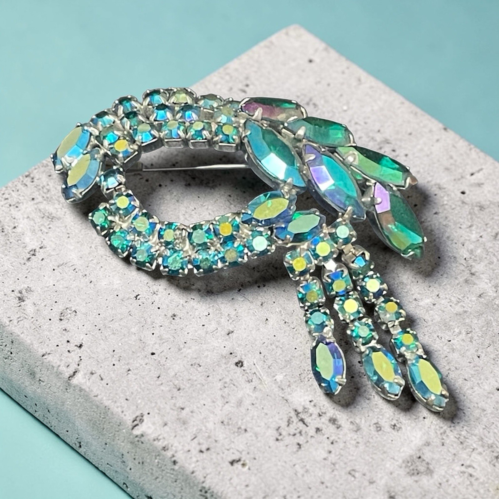 “Blue Lagoon” Style Aurora Borealis Crystal Rhinestone Tassel Brooch Vtg Estate