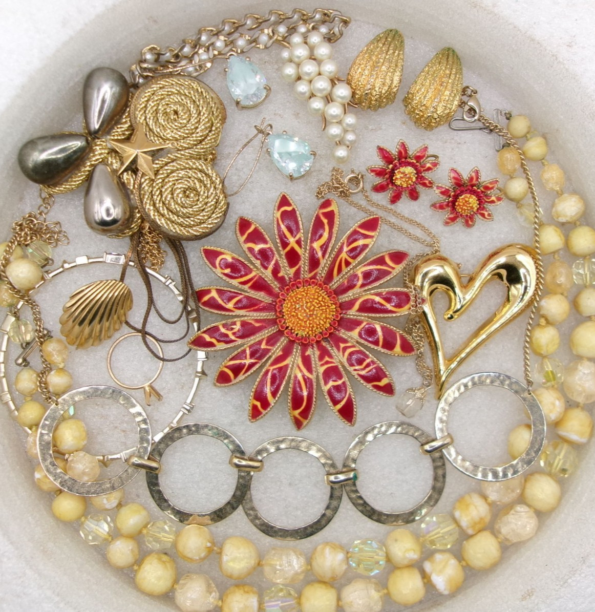 Vintage & Mod Estate Costume Jewelry Lot~AVON~KENDRA~MONET~COROCRAFT~PD~MAJORICA