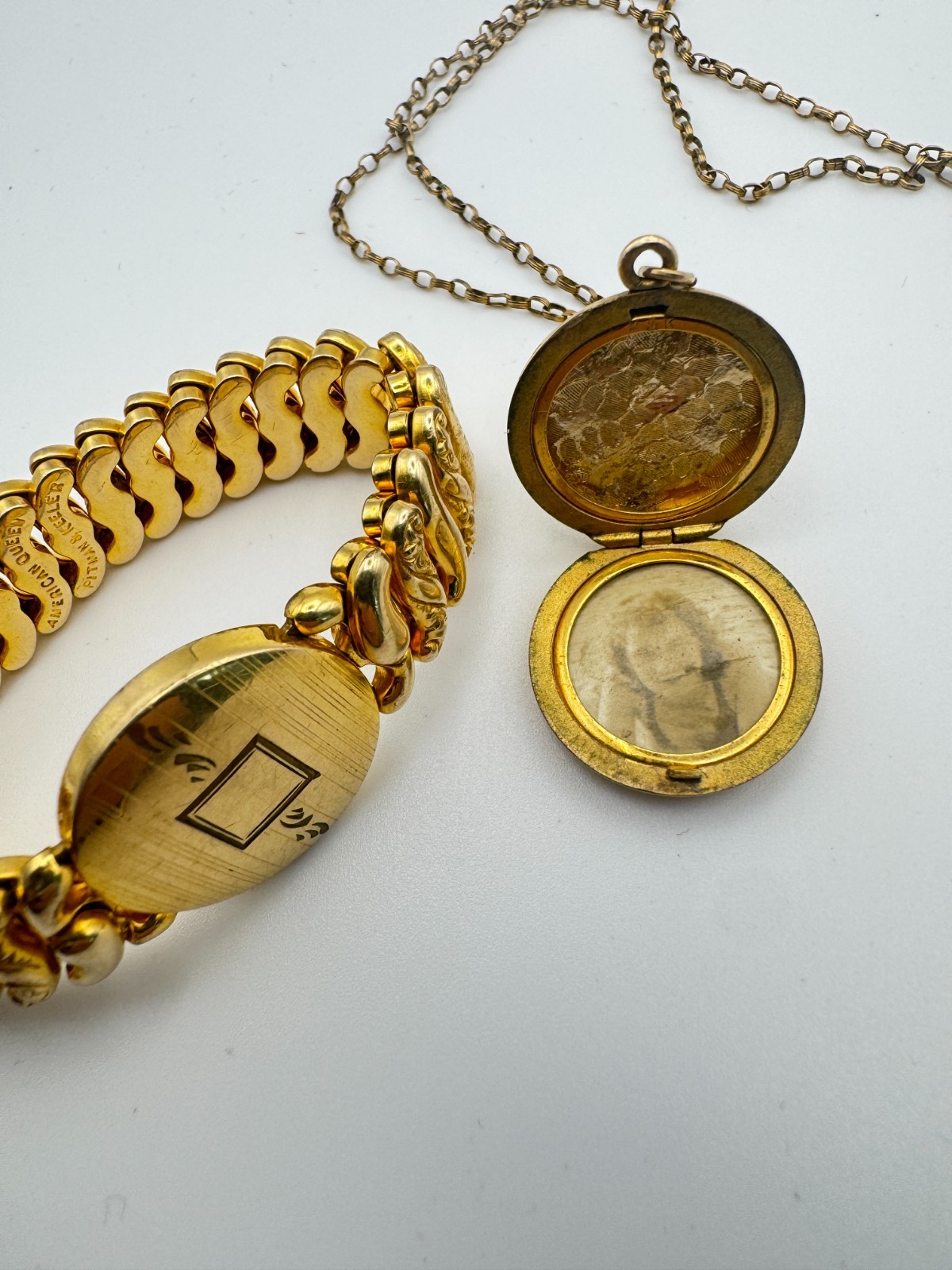 Vintage Sweetheart Bracelet Locket Set American Queen Expansion WWII SMALL BABY