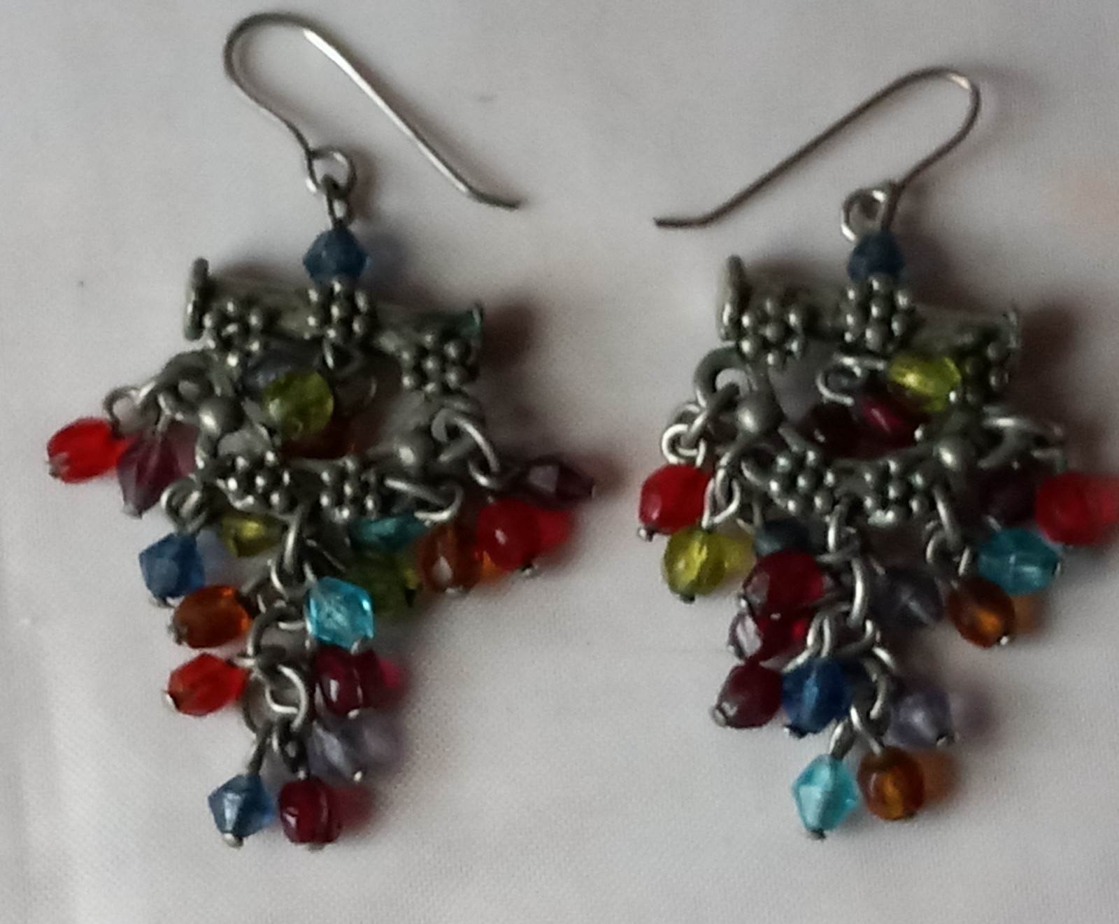 Vtg Pewter Dangling Earrings W Clustered Colorful Beads. Approximately 2″ #G