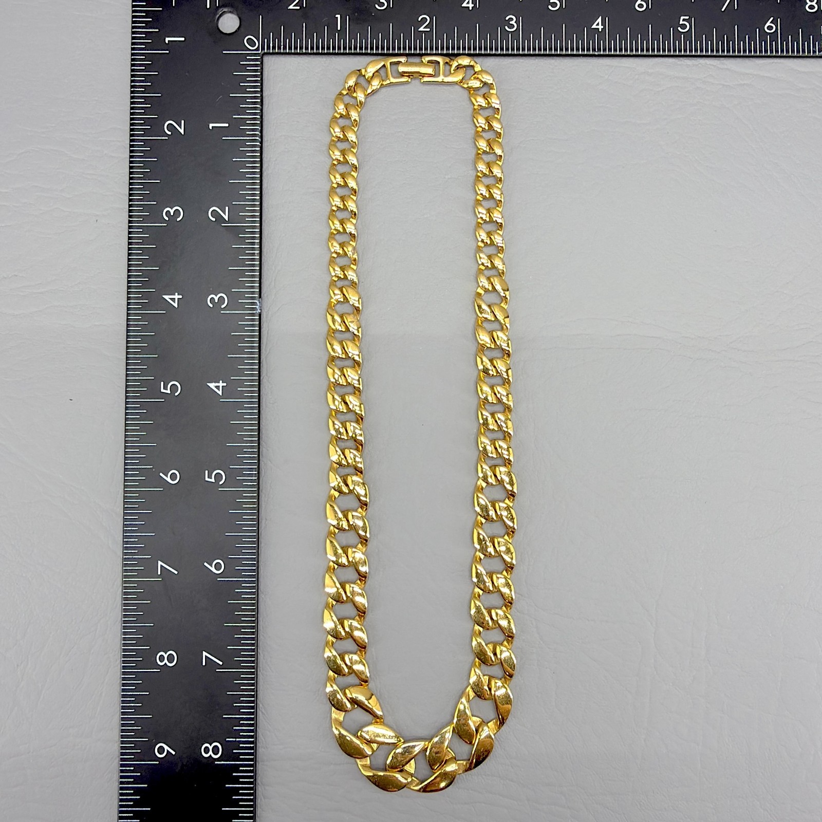 Vintage Chunky Chain Necklace Gold Tone 80s 16″