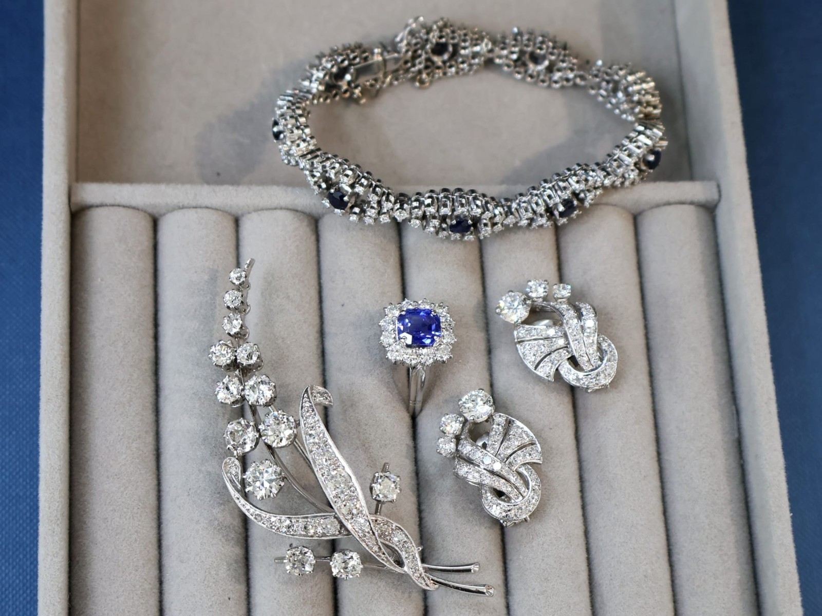 Vintage Art Deco 5.09Ct Diamond and Platinum Earrings Circa 1950