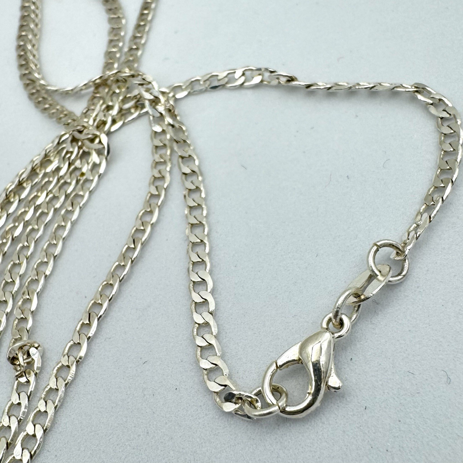 VTG Crystal Acrylic Lucite Plastic Faceted Large Pendant Necklace 29.5” Chain