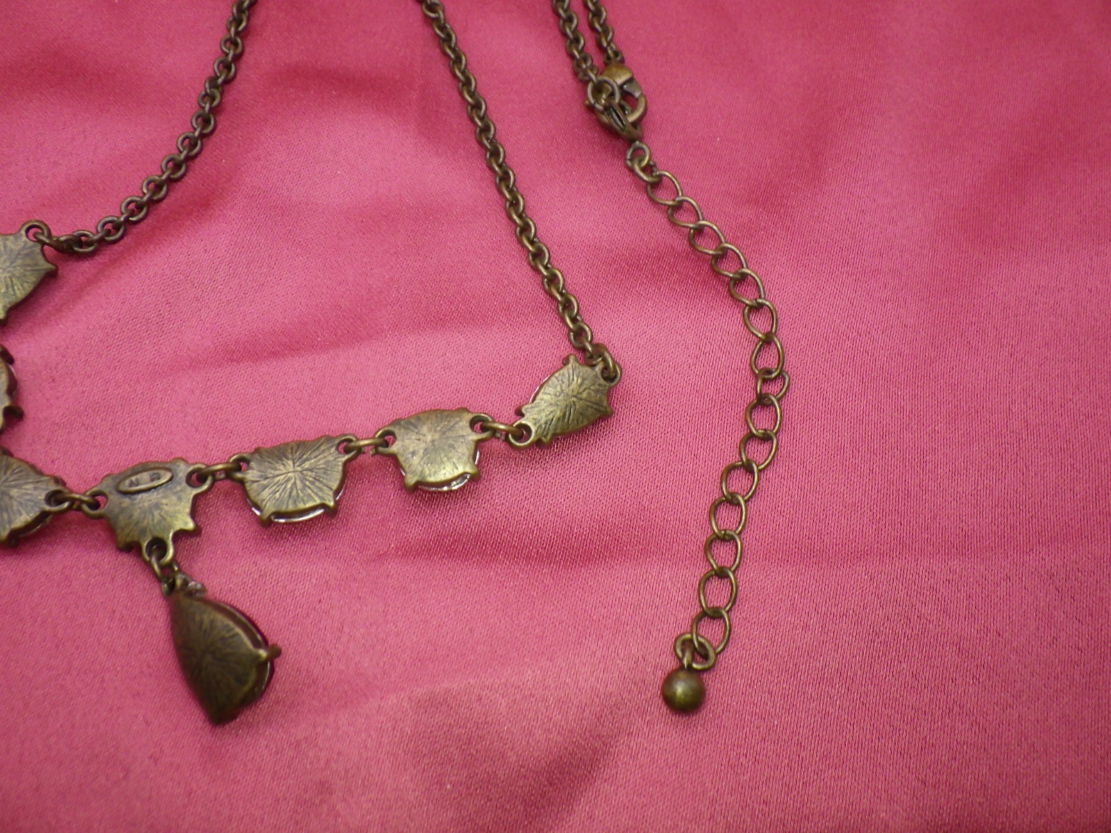 Vintage Style N R Multi-Color Jewel Teardrop Necklace 19″ Antique Bronze Tone