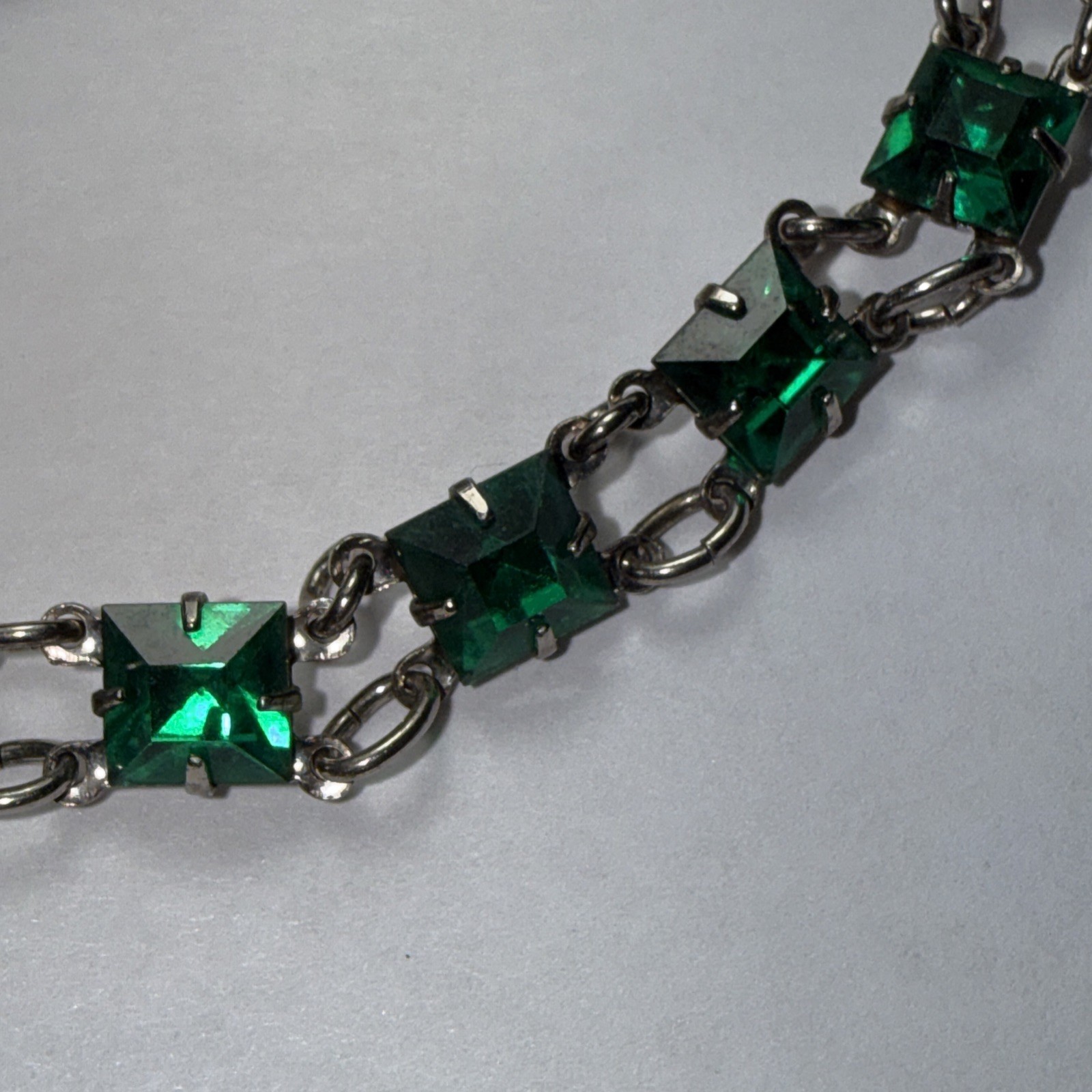 Bracelet Art Deco Paste Gwen Emerald Glass Sterling Silver Square Stone Antique