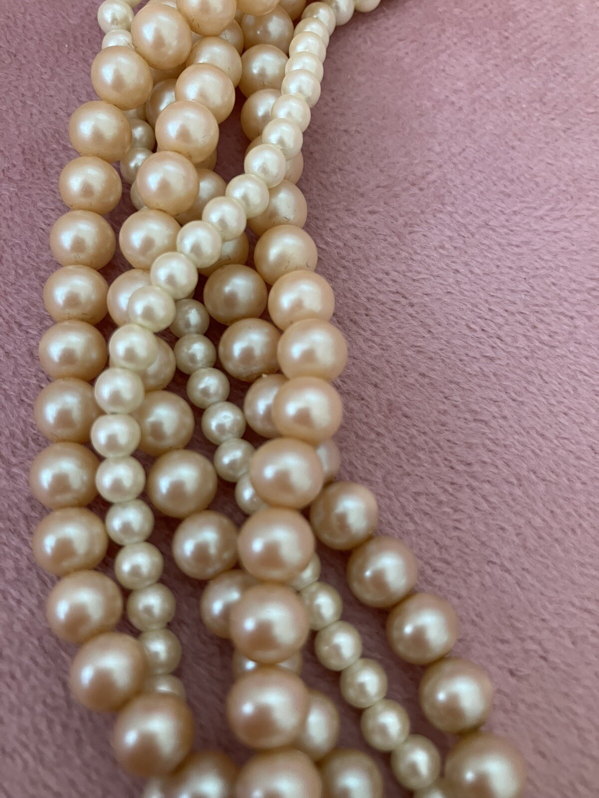 STUNNING! Vintage Signed Gay Boyer 6 Multi Strand Faux Pearl Necklace 16”