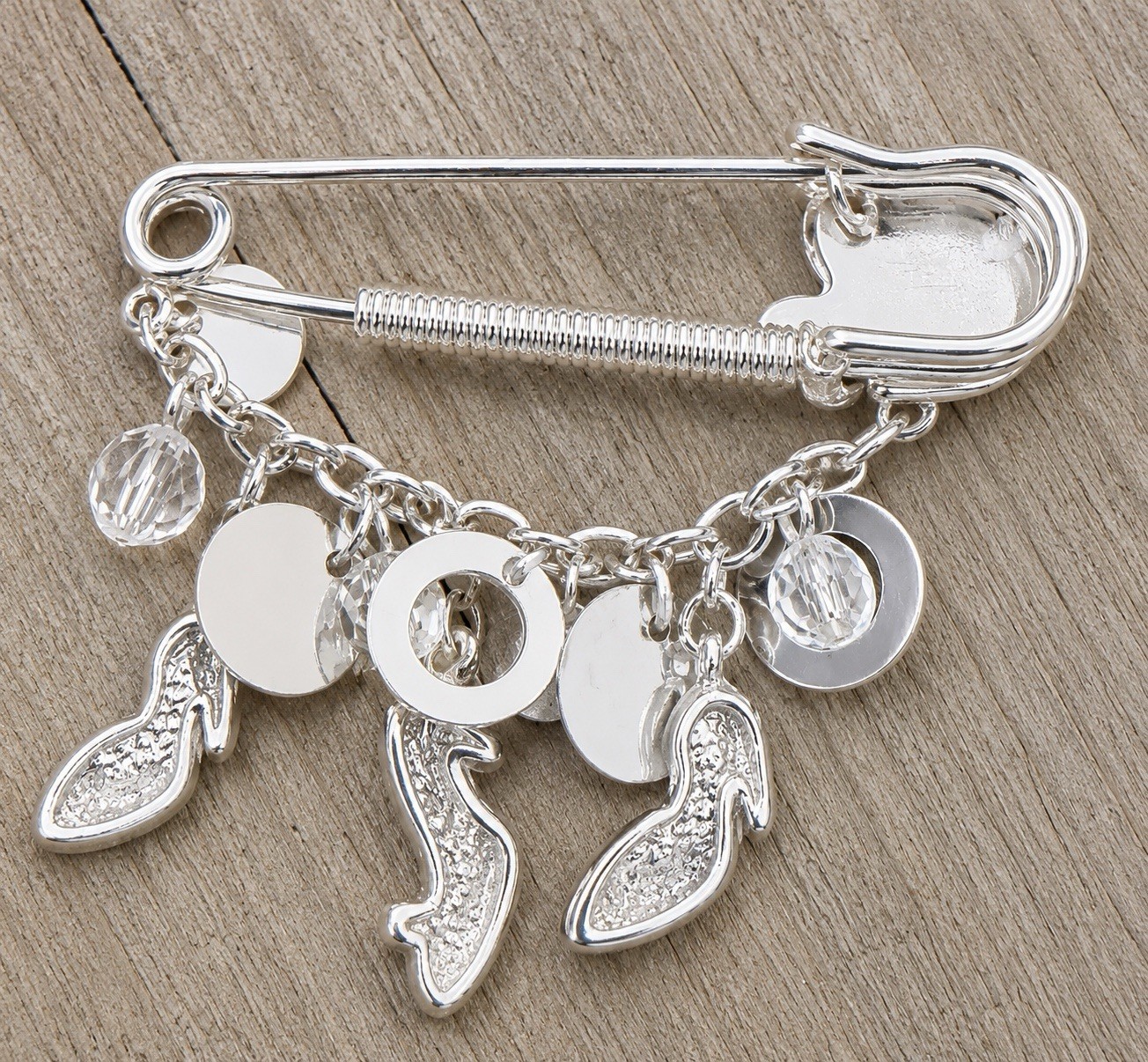 Safety Pin Heart Shape Fashion Brooch Shoe Charms Vintage