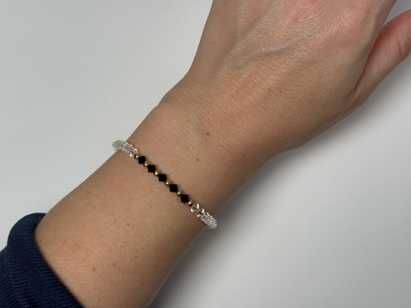 Vintage 14K Gold Bicone Black Clear Crystal Beaded 7” Bracelet