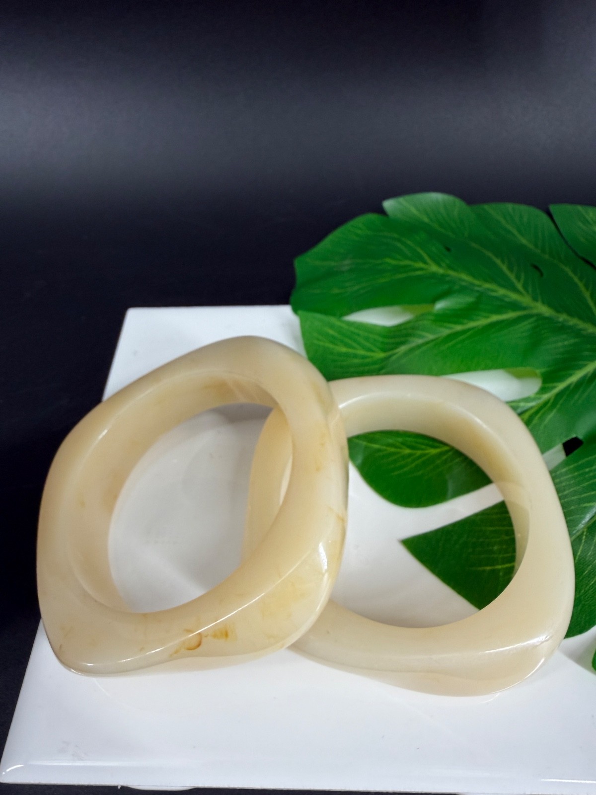 Vintage Chunky Lucite Bangle Bracelet Stack Lot Marbled Cream Beige Y2K