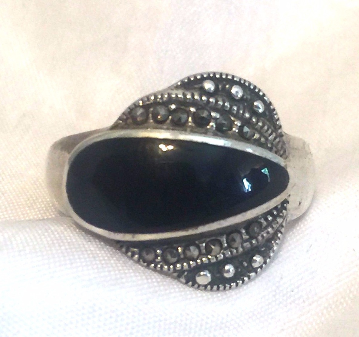 Vintage Sterling Silver Ring Onyx & Marcasite Size 7 5.7g