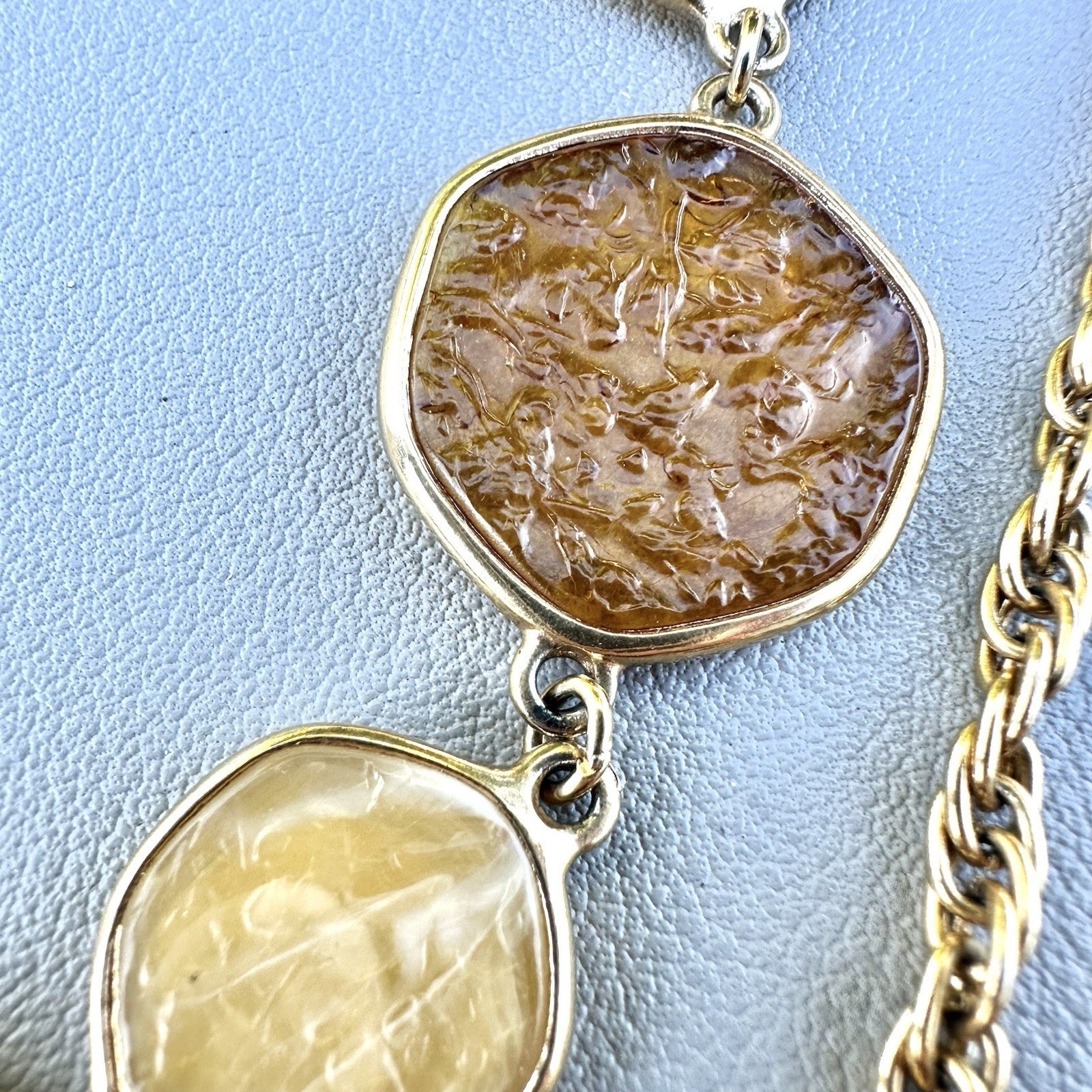 Sarah Coventry “Taste of Honey” Vintage Necklace Faux Amber 1974 Gold Tone 37”
